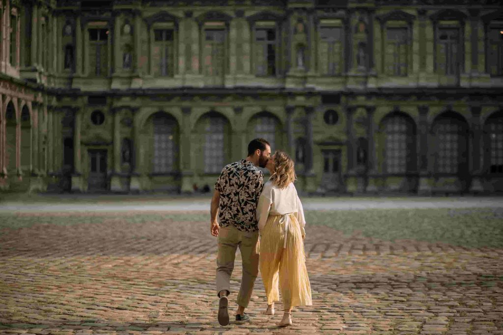 photo de couple séance engagement Paris
