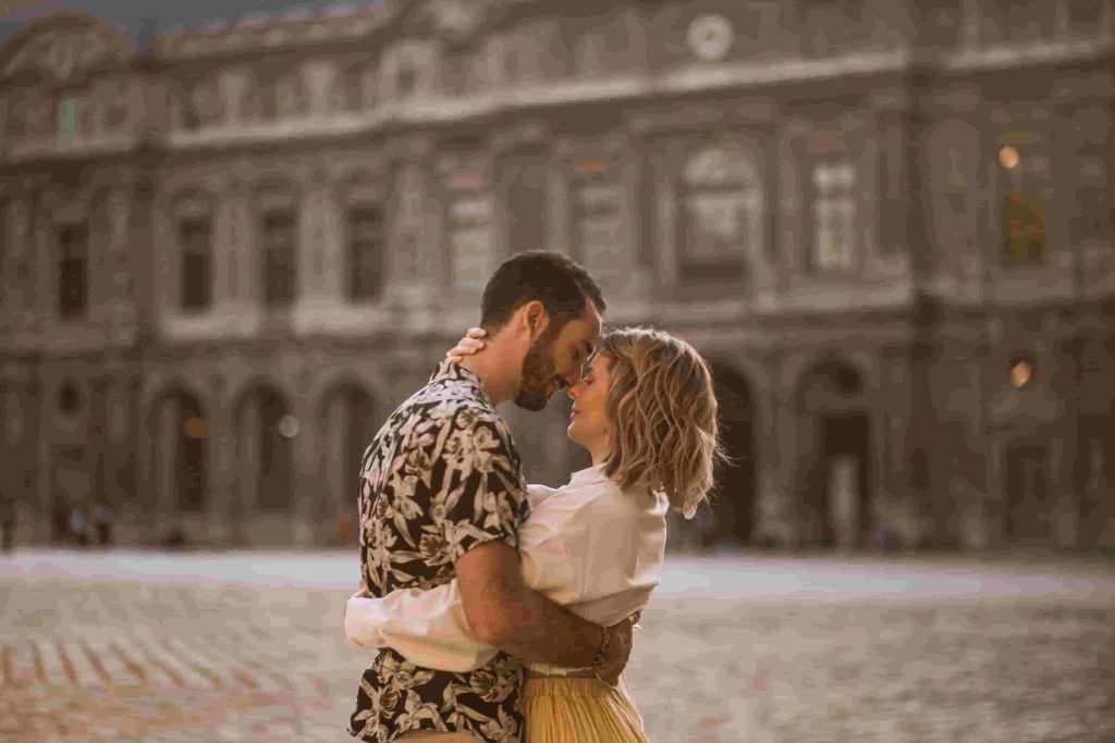 photo de couple séance engagement Paris